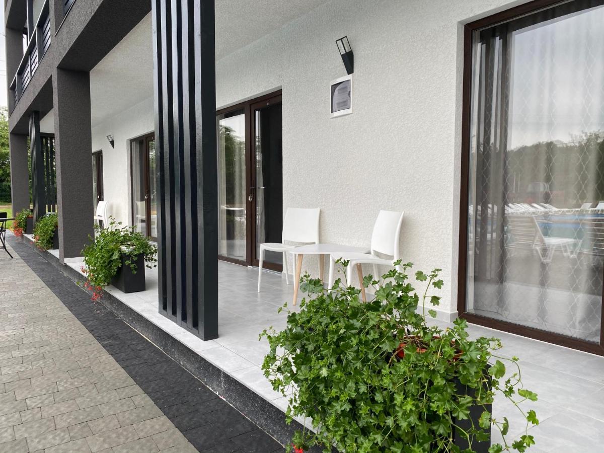 Lotus & Spa Solotvyno Exterior photo